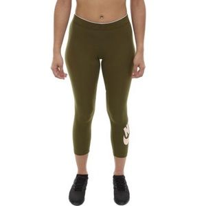 Nike workout capris brand new with tags